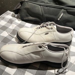 Size 7.5 white golf shoes